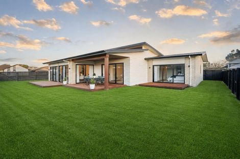 Photo of property in 30 Glaisdale Crescent, Flagstaff, Hamilton, 3210