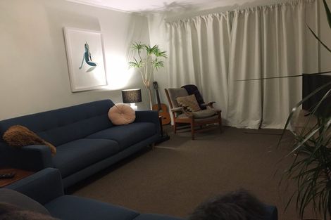 Photo of property in 2/24 Edwin Freeman Place, Ranui, Auckland, 0612