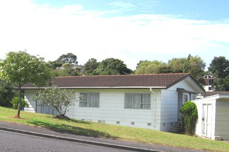 Photo of property in 1/9 Cedar Heights Avenue, Massey, Auckland, 0614
