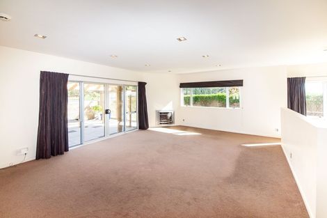 Photo of property in 3 Sedgley Grove, Churton Park, Wellington, 6037