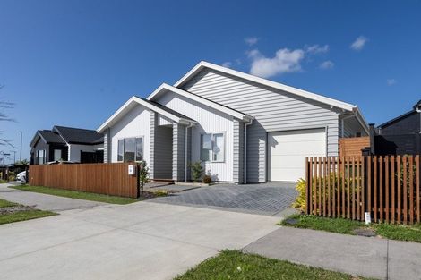 Photo of property in 34 Tipu Crescent, Wainui, 0932