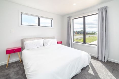 Photo of property in 53 Burgundy Drive, Martinborough, 5711