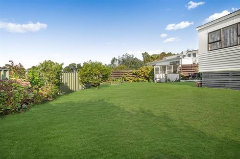 Photo of property in 5 Hamilton Drive, Waiuku, 2123