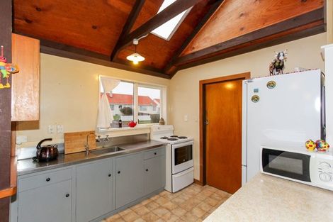 Photo of property in 69 Wrantage Street, Westown, New Plymouth, 4310