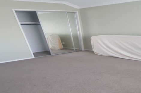 Photo of property in 24b Fulljames Avenue, Mount Roskill, Auckland, 1041