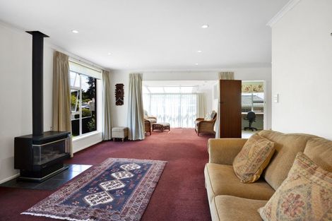 Photo of property in 11-13 Miro Street, Merrilands, New Plymouth, 4312