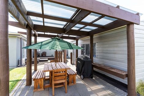 Photo of property in 130 Warwick Street, Feilding, 4702