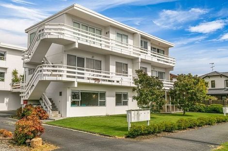 Photo of property in 1/9 Marau Crescent, Mission Bay, Auckland, 1071