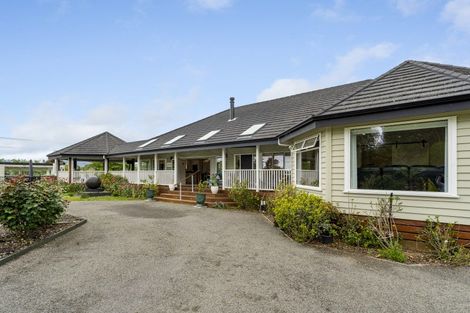 Photo of property in 140 School Road, Te Horo, Otaki, 5582