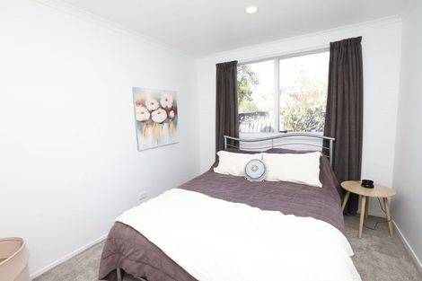 Photo of property in 15 Walsh Street, Forest Lake, Hamilton, 3200