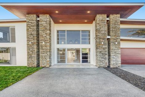 Photo of property in 25 Compass Way, Half Moon Bay, Auckland, 2012