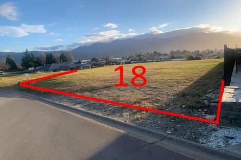 Photo of property in 18 Tawera Place, Te Anau, 9679