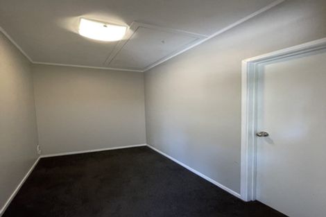 Photo of property in 913/9 Fields Parade, Oteha, Auckland, 0632