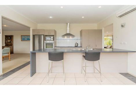 Photo of property in 2 Palm Drive, Kerikeri, 0294