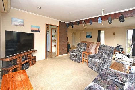 Photo of property in 84 Blankney Street, Hornby, Christchurch, 8042