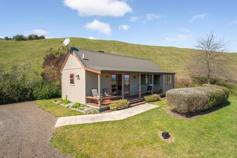 Photo of property in 83 Hitiri Road, Kinloch, Taupo, 3377