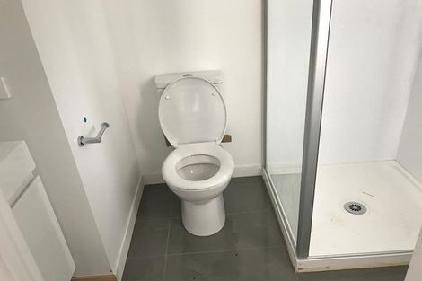 Photo of property in 11/50 Ocean View Road, Northcote, Auckland, 0627