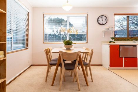 Photo of property in 104 Tauhinu Road, Miramar, Wellington, 6022