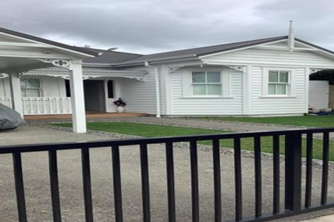Photo of property in 19 Mozeley Avenue, Devonport, Auckland, 0624