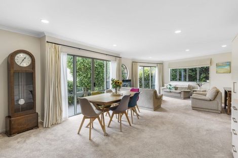 Photo of property in 2/10 Norman Road, Hauraki, Auckland, 0622