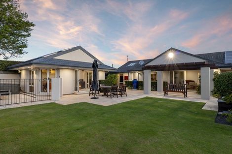 Photo of property in 42 Merrin Street, Avonhead, Christchurch, 8042