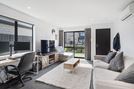 Photo of property in 7 Piripiri Place, Broomfield, Christchurch, 8042