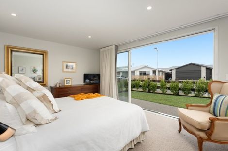Photo of property in 62 Penetaka Heights, Pyes Pa, Tauranga, 3112