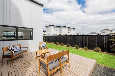 Photo of property in 18 Myland Drive, Hobsonville, Auckland, 0616