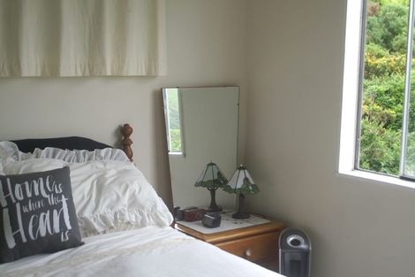 Photo of property in 8a Winnipeg Way, Kingston, Wellington, 6021