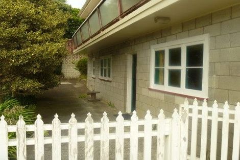 Photo of property in 63 Tiber Street, Island Bay, Wellington, 6023