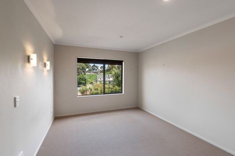 Photo of property in Te Kakariki Apartments, 2/2 Wellington Road, Paekakariki, 5034