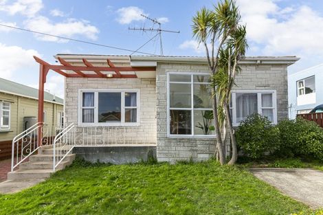 Photo of property in 35 Yule Street, Kilbirnie, Wellington, 6022
