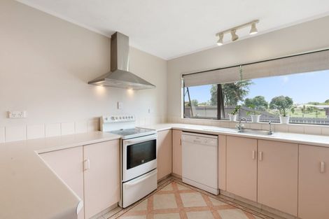 Photo of property in 40b Hartford Avenue, Papamoa Beach, Papamoa, 3118