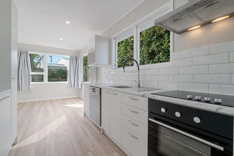 Photo of property in 31 Takanini Road, Takanini, 2112