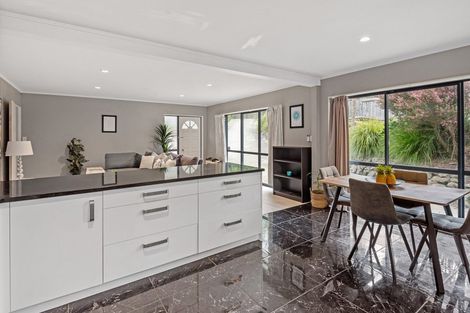 Photo of property in 52 Onerahi Road, Onerahi, Whangarei, 0110