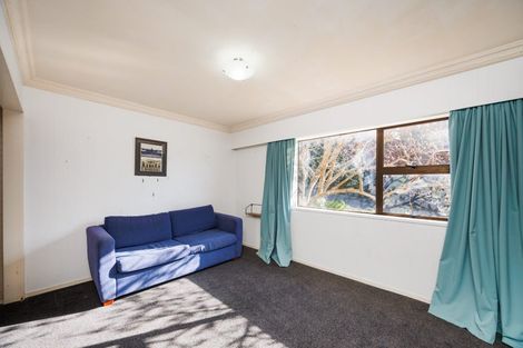 Photo of property in 18 Kentucky Way, Awapuni, Palmerston North, 4412