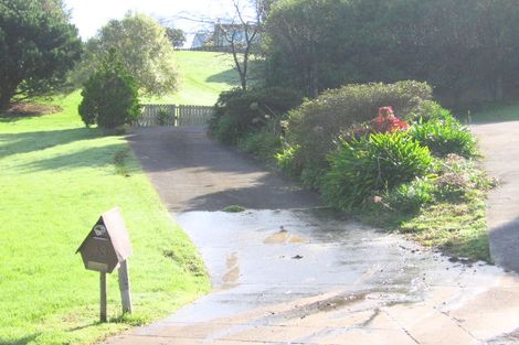 Photo of property in 48 Aronia Way, Goodwood Heights, Auckland, 2105