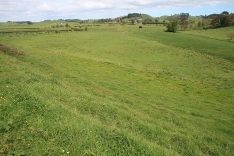 Photo of property in 664 Tariki Road, Ratapiko, 4390