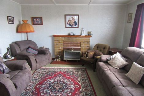 Photo of property in 7 Studholme Street, Waimate, 7924