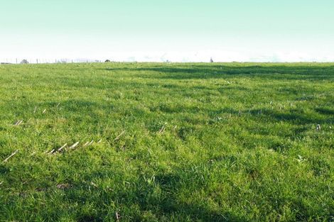 Photo of property in 37 Matarikoriko Road, Brixton, Waitara, 4382