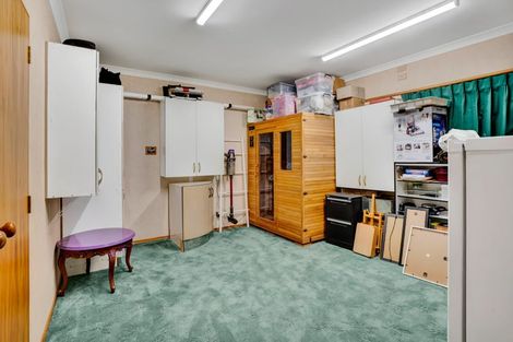 Photo of property in 3 Fairfax Terrace, Frankleigh Park, New Plymouth, 4310