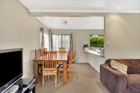 Photo of property in 11 Caulfield Place, Nawton, Hamilton, 3200