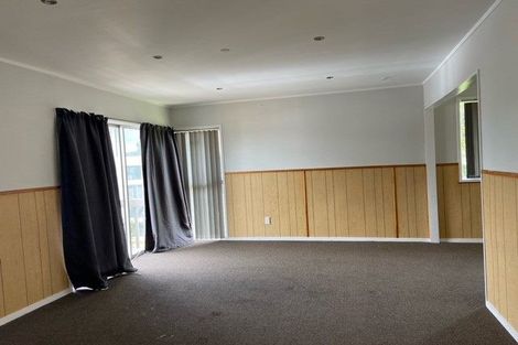 Photo of property in 105 Mahia Road, Wattle Downs, Auckland, 2103