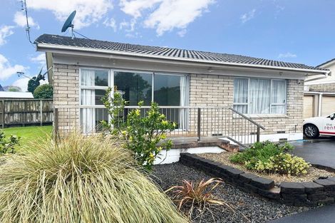 Photo of property in 42a Clevedon Road, Papakura, 2110