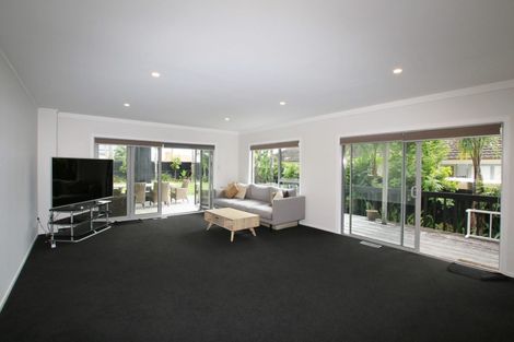 Photo of property in 1/29 Hauraki Road, Hauraki, Auckland, 0622