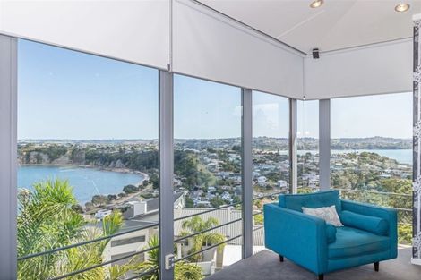 Photo of property in 61 Roberts Road, Matakatia, Whangaparaoa, 0930