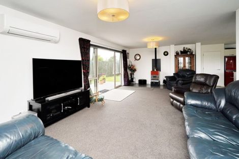 Photo of property in 21 Newbrook Terrace, Darfield, 7510