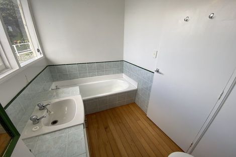 Photo of property in 214 Evans Bay Parade, Hataitai, Wellington, 6021