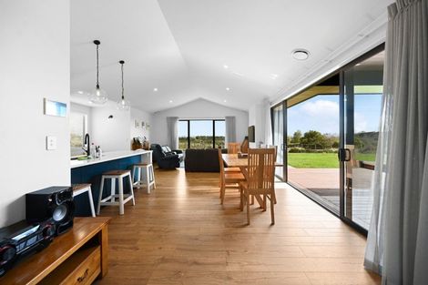 Photo of property in 402 Lake Road, Horsham Downs, 3791