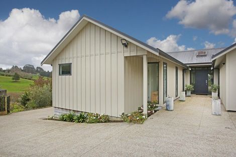 Photo of property in 2428 Hunua Road, Hunua, Papakura, 2583